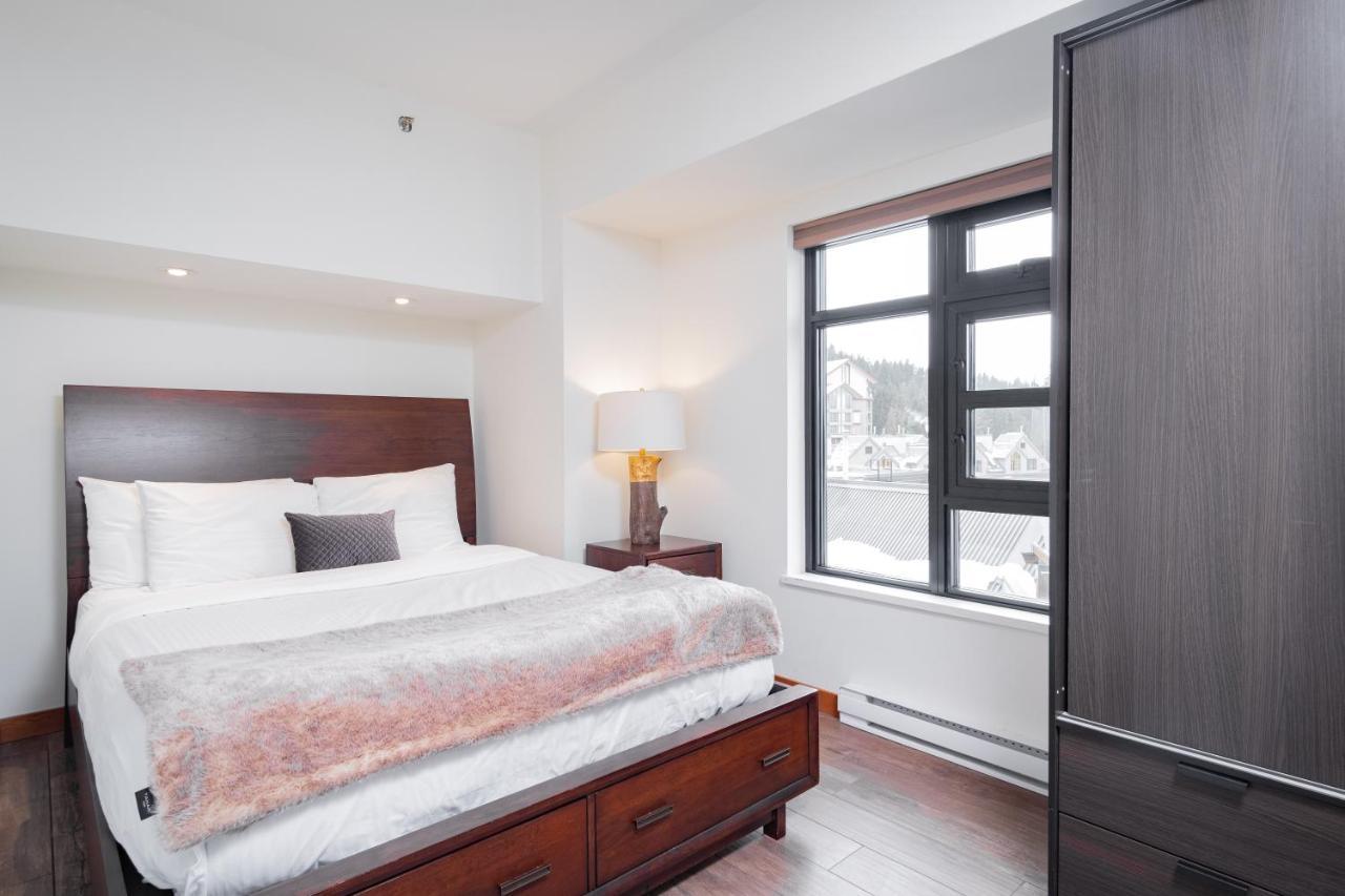 Carleton Lodge By Outpost Whistler Exterior photo